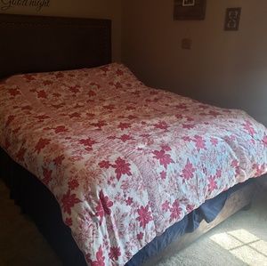 Croscill reversible comforter queen